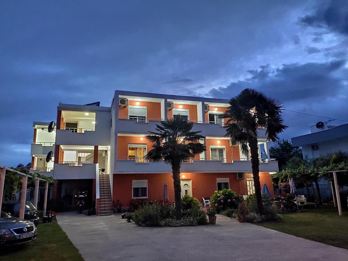 Robi Apartments Ulcinj Ngoại thất bức ảnh