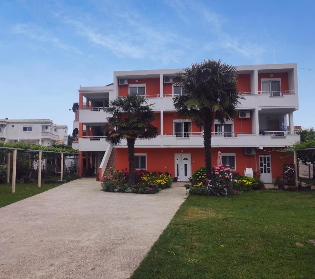 Robi Apartments Ulcinj Ngoại thất bức ảnh