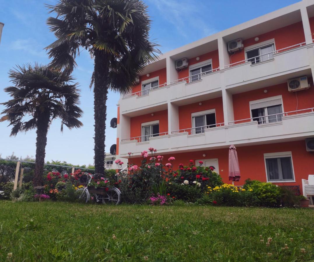 Robi Apartments Ulcinj Ngoại thất bức ảnh